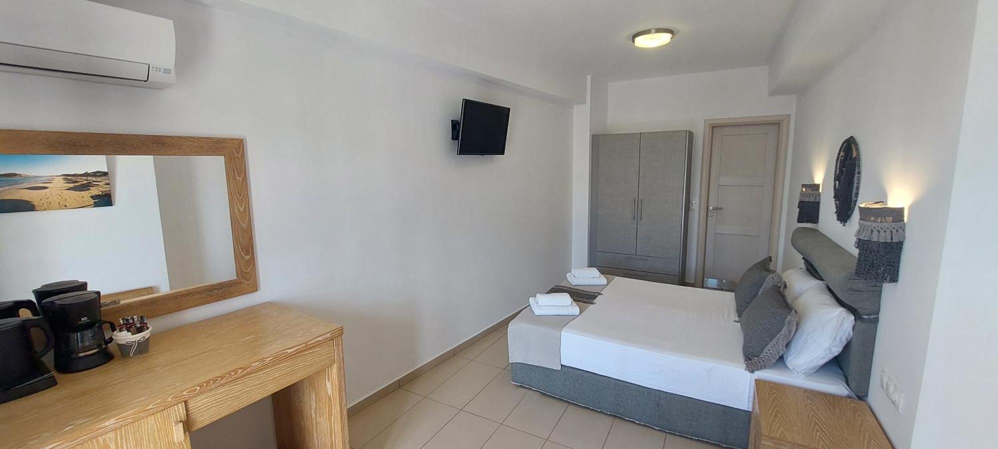 Selinopetra Rooms Elafonissos Exterior foto