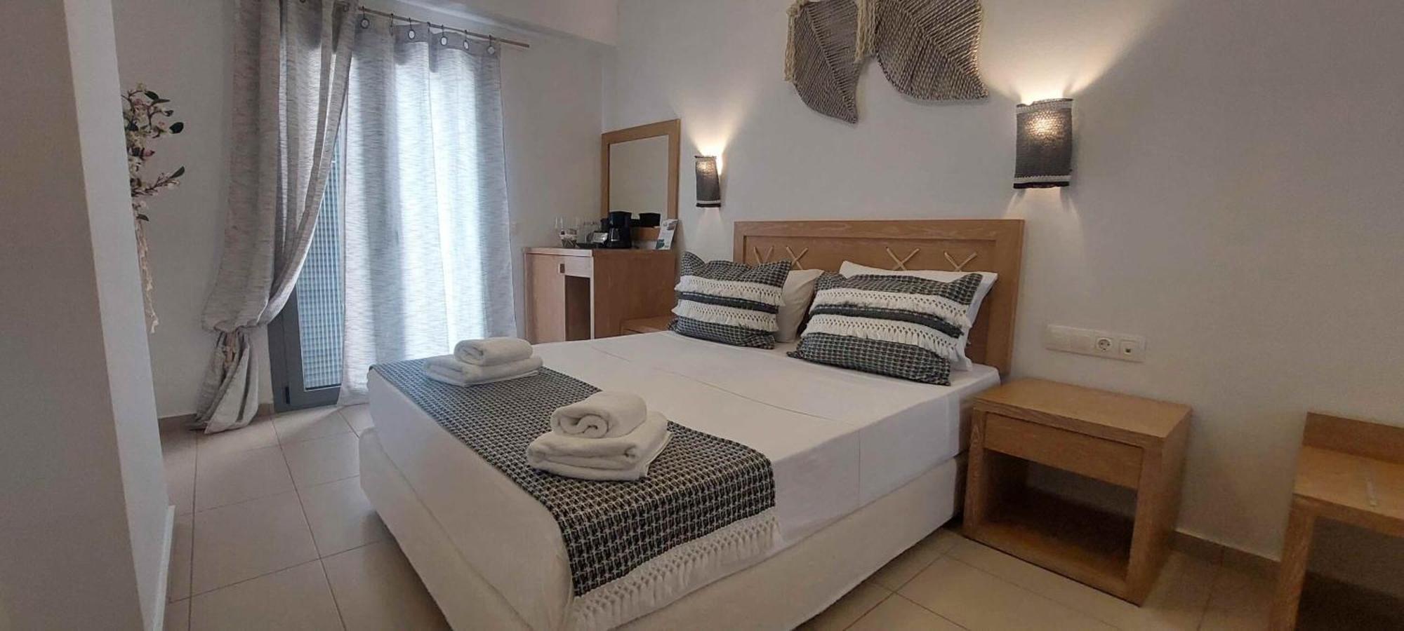 Selinopetra Rooms Elafonissos Exterior foto
